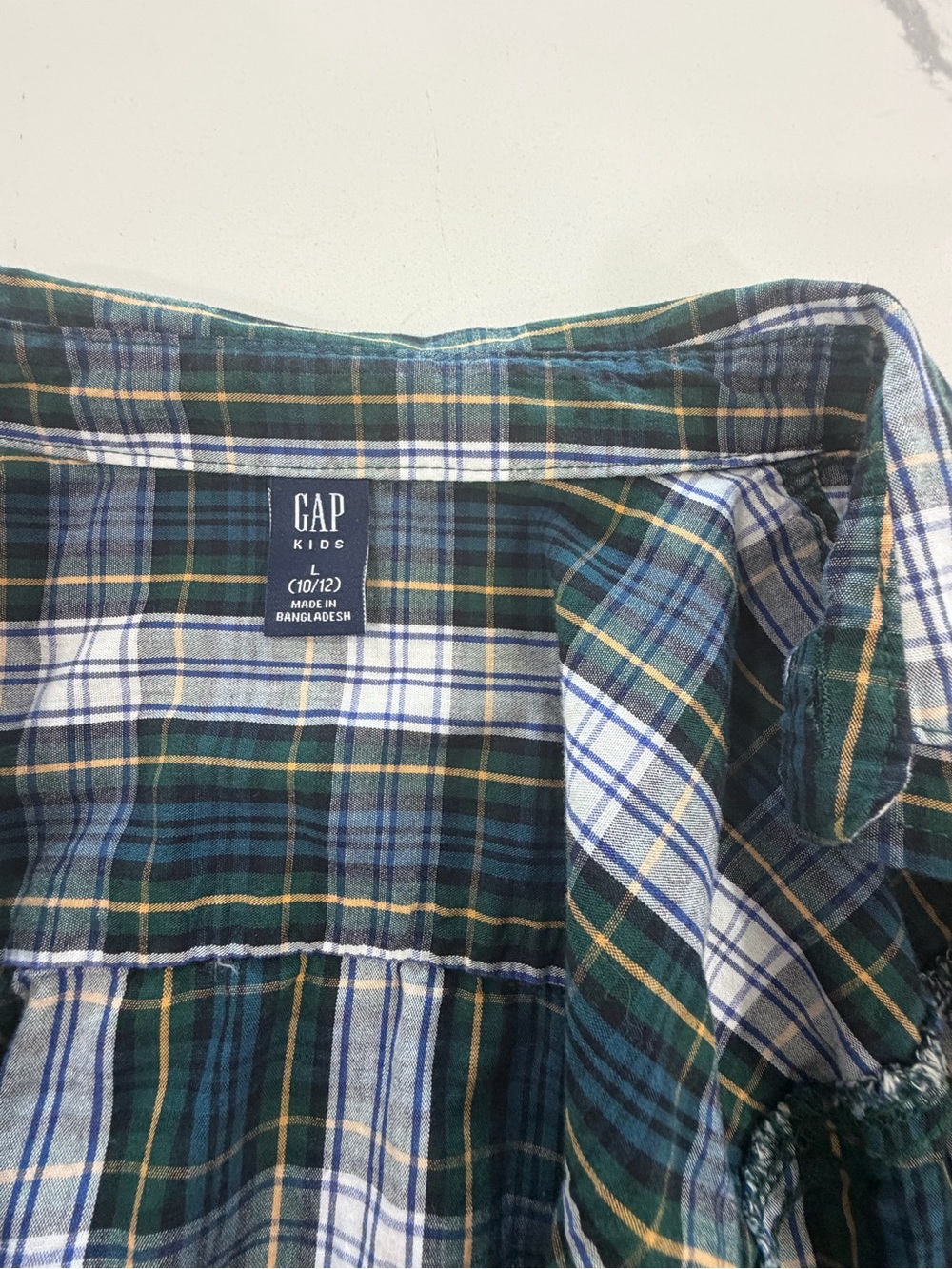 GAP Kids Boys Plaid Flannel Button Down Shirt Green White Size Large 10/12 - Picture 3 of 4
